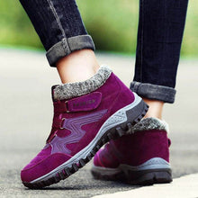 Lade das Bild in den Galerie-Viewer, Damen Wildleder Warm Gefütterte Stiefel Slip On Flache Winterschuhe
