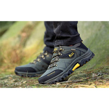 Lade das Bild in den Galerie-Viewer, Herren Wasserdichte Leder Turnschuhe Super Warm Outdoor Wanderschuhe Arbeitsschuhe Winter Schneeschuhe
