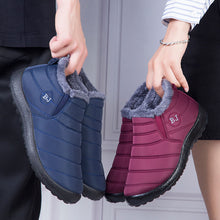 Load image into Gallery viewer, Warm snowshoes for women outdoor fur feed winter shoes anti-slip lightweight ankle booty
