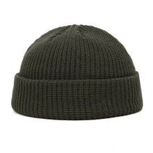 Lade das Bild in den Galerie-Viewer, Unisex Solid Color Knitted Wool Hat Skull Cap Beanie
