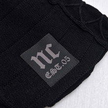 Lade das Bild in den Galerie-Viewer, Herren Winter Plus Samt Warme Strickmütze Lässig NC Letter Solid Skullies Beanie Hat
