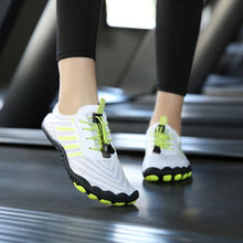 Lade das Bild in den Galerie-Viewer, draussenfeet barfussschuhe 31428 weiss 
