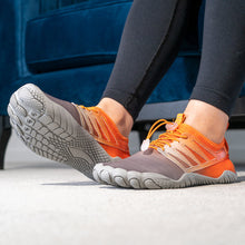Lade das Bild in den Galerie-Viewer, draussenfeet barfussschuhe 31434 orange
