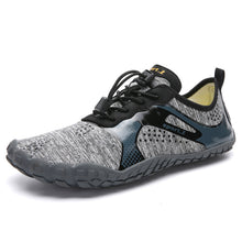Lade das Bild in den Galerie-Viewer, draussenfeet barfussschuhe 31436 hell grau 
