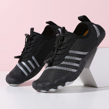 Lade das Bild in den Galerie-Viewer, draussenfeet barfussschuhe 31441 schwarz weiss
