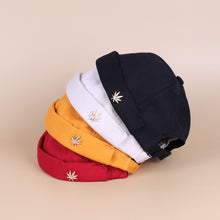 Lade das Bild in den Galerie-Viewer, draussenfeet beanie 31201 rot
