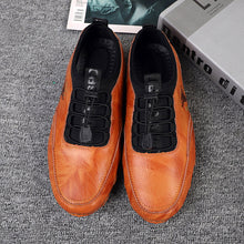 Lade das Bild in den Galerie-Viewer, draussenfeet handgefertigte lederschuhe 31245 braun
