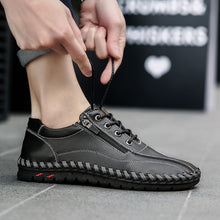 Lade das Bild in den Galerie-Viewer, draussenfeet handgefertigte lederschuhe 31321 schwarz
