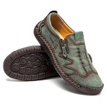 Lade das Bild in den Galerie-Viewer, draussenfeet handgefertigte lederschuhe 31402 grun
