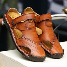 Lade das Bild in den Galerie-Viewer, draussenfeet handgefertigte lederschuhe sandalen hausschuhe 31140 rotbraun
