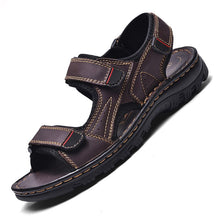 Lade das Bild in den Galerie-Viewer, draussenfeet handgefertigte lederschuhe sandalen hausschuhe 31307 dunkelbraun
