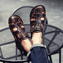 Lade das Bild in den Galerie-Viewer, draussenfeet handgefertigte lederschuhe sandalen hausschuhe 31341 braun
