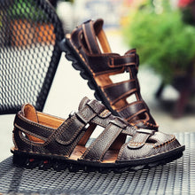 Lade das Bild in den Galerie-Viewer, draussenfeet handgefertigte lederschuhe sandalen hausschuhe 31341 braun
