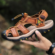 Lade das Bild in den Galerie-Viewer, draussenfeet handgefertigte lederschuhe sandalen hausschuhe 31362 hellbraun
