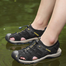 Lade das Bild in den Galerie-Viewer, draussenfeet handgefertigte lederschuhe sandalen hausschuhe 31407 schwarz
