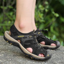 Lade das Bild in den Galerie-Viewer, draussenfeet handgefertigte lederschuhe sandalen hausschuhe 31407 schwarz
