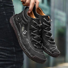 Lade das Bild in den Galerie-Viewer, draussenfeet handgemachte lederschuhe stiefel 137500 schwarz
