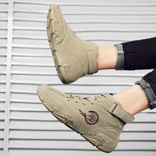 Lade das Bild in den Galerie-Viewer, draussenfeet handgemachte lederschuhe stiefel 31423 sand
