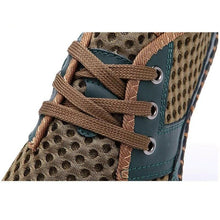 Lade das Bild in den Galerie-Viewer, draussenfeet handgemachte lederschuhe wasserschuhe 31342 grun

