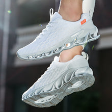 Lade das Bild in den Galerie-Viewer, draussenfeet strickschuhe 31290 weiss
