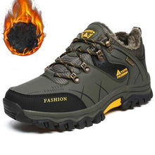 Lade das Bild in den Galerie-Viewer, draussenfeet winter schneestiefel 31166 plusch armeegrun

