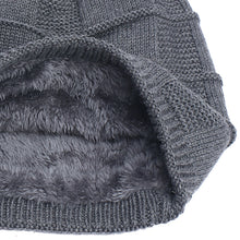 Lade das Bild in den Galerie-Viewer, draussenfeet winter strickmutzen 31198 grau
