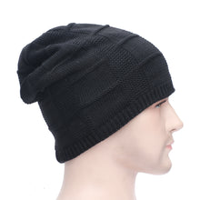 Lade das Bild in den Galerie-Viewer, draussenfeet winter strickmutzen 31198 schwarz
