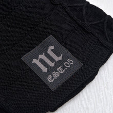 Lade das Bild in den Galerie-Viewer, draussenfeet winter strickmutzen 31208 schwarz
