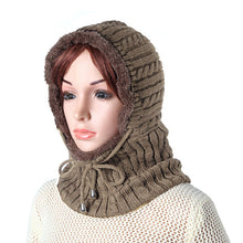 Lade das Bild in den Galerie-Viewer, draussenfeet winter strickmutzen 31215 khaki
