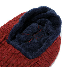 Lade das Bild in den Galerie-Viewer, draussenfeet winter strickmutzen 31215 rot
